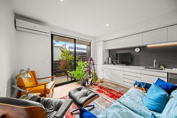 15/6 Waverley Street Sydenham_3