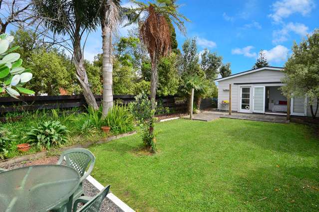 3/12 Edward Avenue Orewa_2