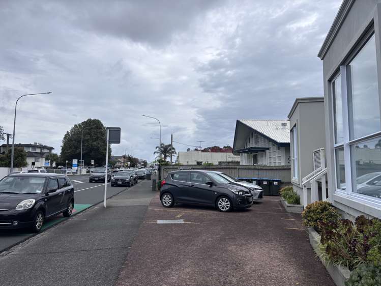 Units 182B and 186B, 182-192 Manukau Road Epsom_11