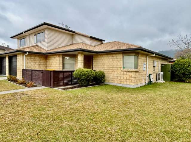 Modern 3-Bedroom Corner Unit in Secure Stillwater