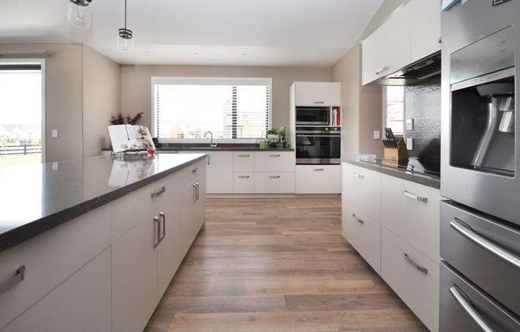 81 Baxter Michael Crescent Cambridge_6