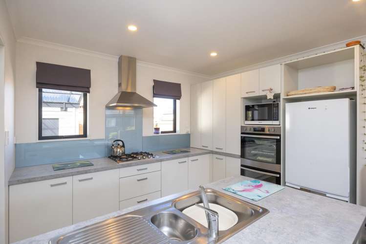 26a Eyre Street Feilding_17