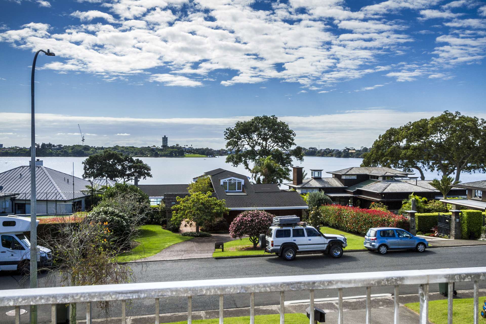 2/14 Lake View Road Takapuna_0