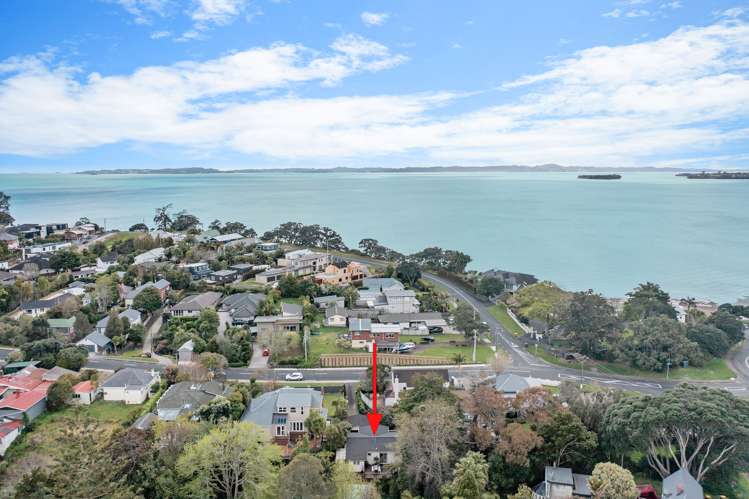 103 Beach Road Mellons Bay_18