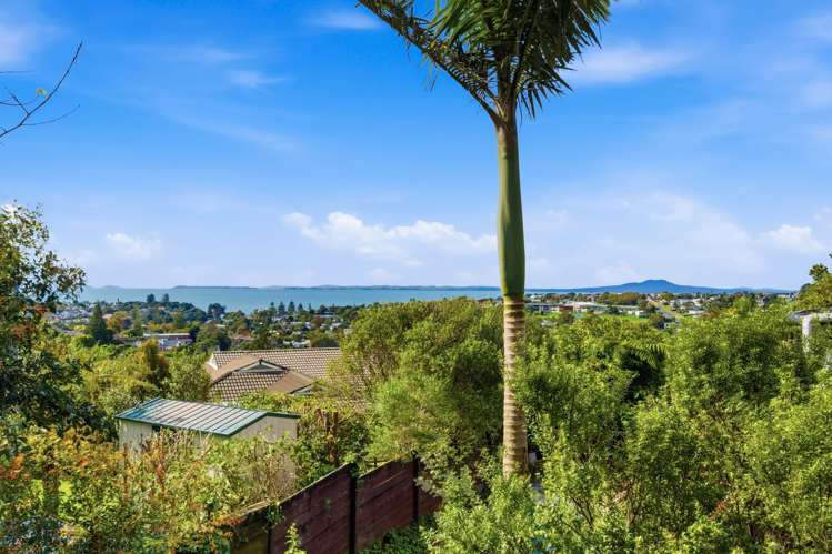 2 Geoffrey Road Torbay_2