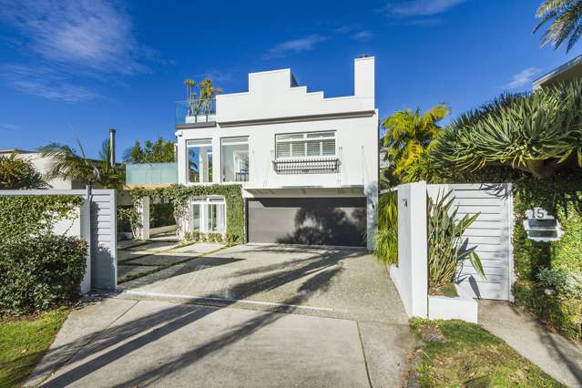 15 The Strand Takapuna_1