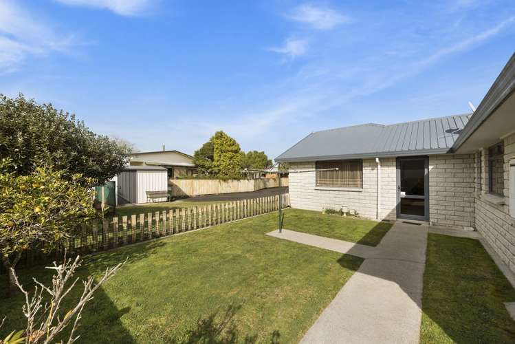 29 Baverstock Road Nawton_23