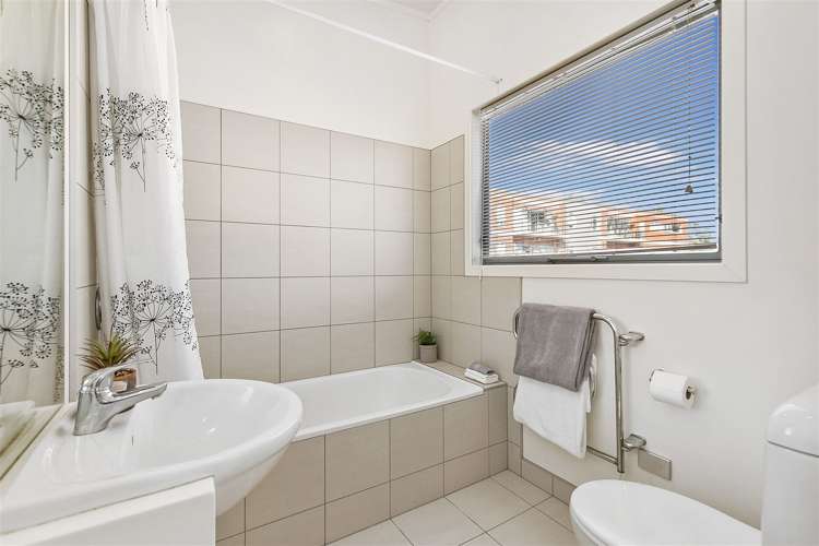 56/3 Wagener Place Mount Albert_14