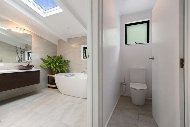 20 Greenstone Place Fernhill/Sunshine Bay_17