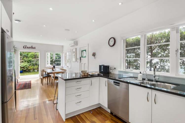 28 Aroha Avenue Sandringham_12