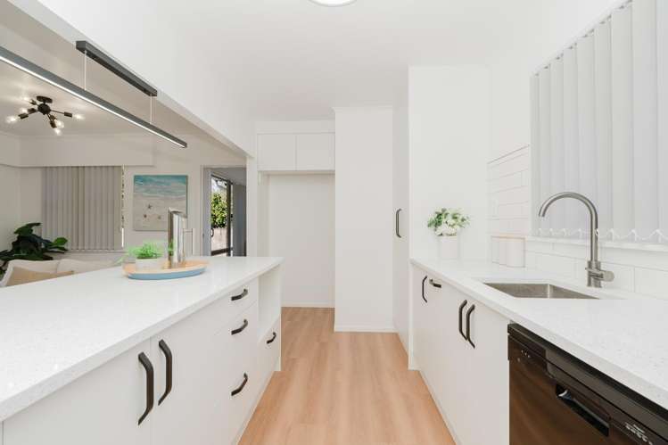 36 Frederick Drive Dinsdale_6