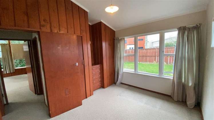 1/8 May Street 1076_7