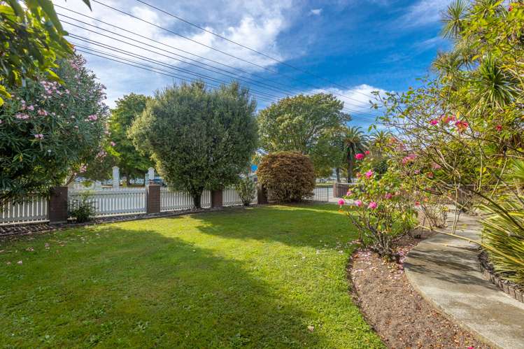 383 Lower Queen Street Richmond_14