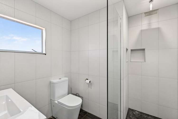 18A Harvey Road Bluff Hill_9