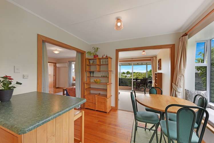 256 The Ridgeway Stoke_4