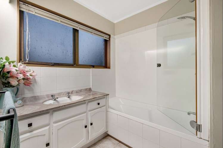 20 Whangaparaoa Road Rodney_5