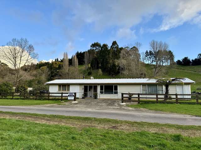 Off the grid DIY project in the Tangahoe Valley