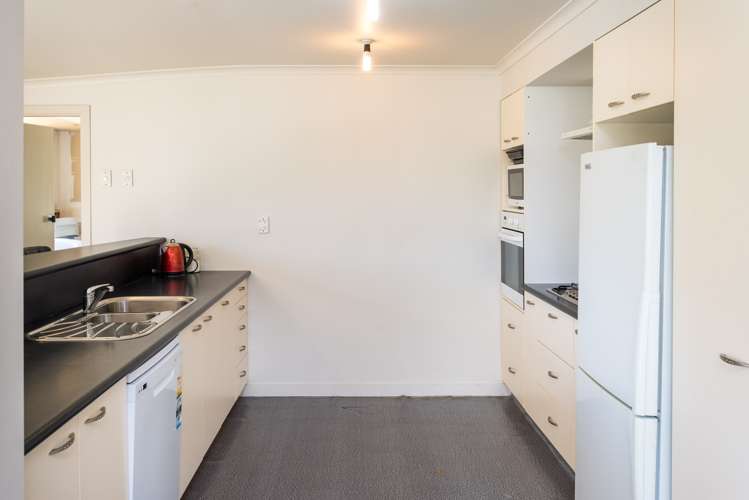 3 Finlay Grove Waikawa_7