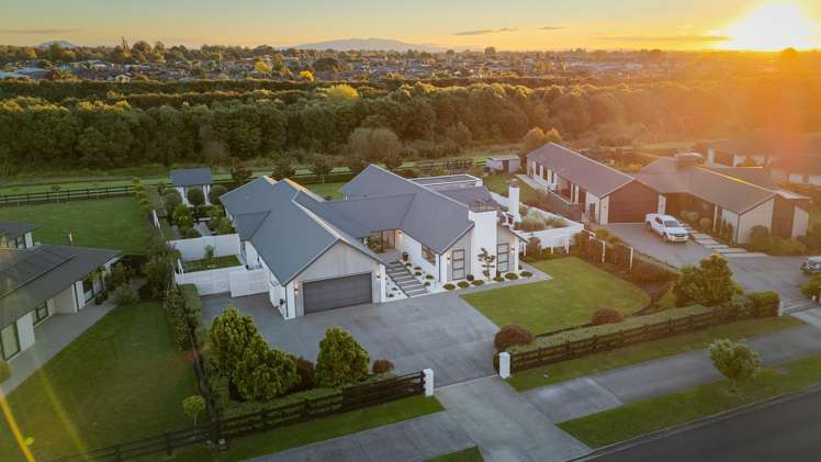 25 Mike Smith Drive Cambridge_25