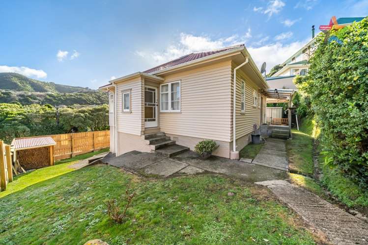 99 Sunshine Avenue Karori_8