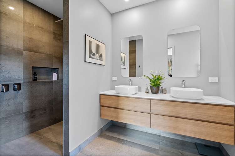 8 Lochend Close Waihopai_17