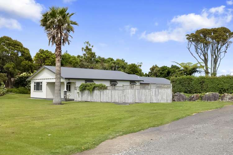 6139 South Road Rahotu_21