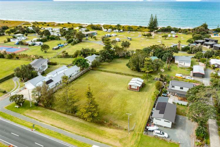 829 Cove Road Waipu_16