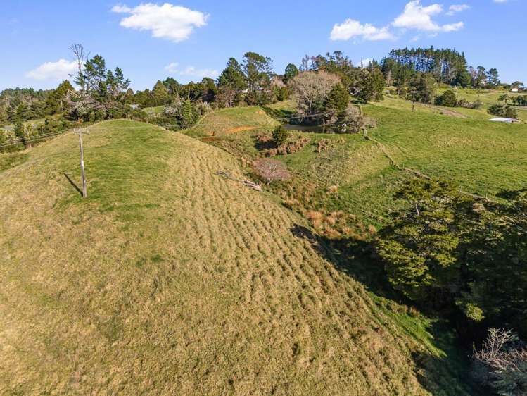 1820 StateHighway 12 Paparoa_31