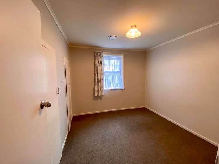 42 Beaumonts Way Manurewa_7