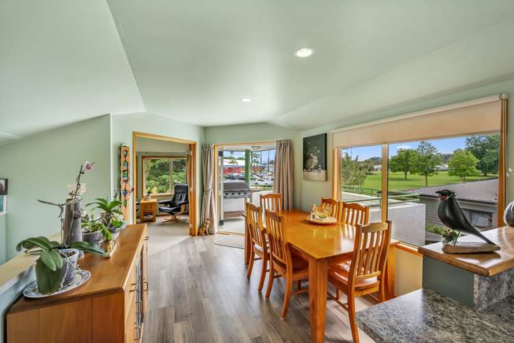 15a Menin rd Onekawa_20