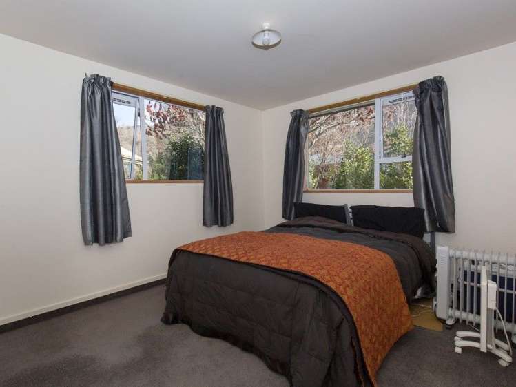 5a Larch Place Wanaka_6