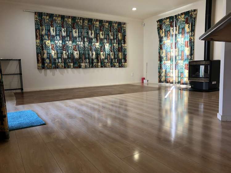 207 Thomas Road Rototuna North_5