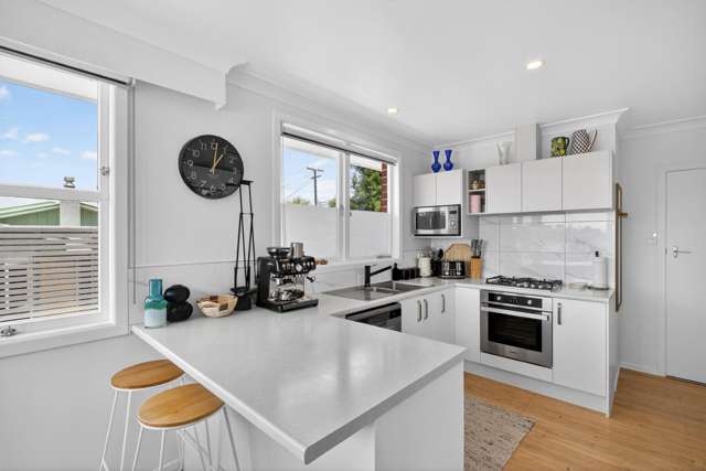 2 Fern Way Brookfield_2