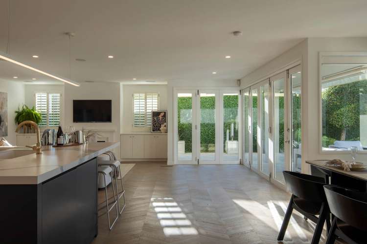 286 Hurstmere Road Takapuna_12