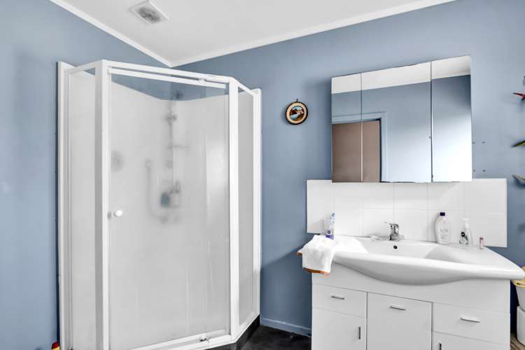 1043 South Road Omata_15