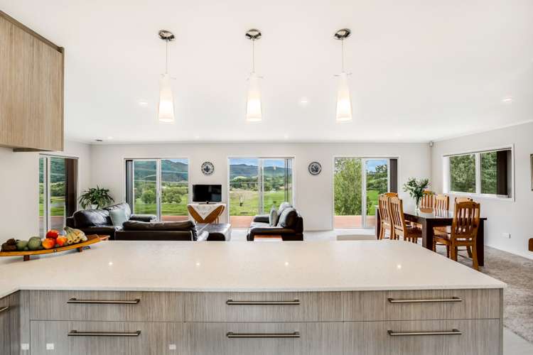 51 Lockwood Road Hunua_3