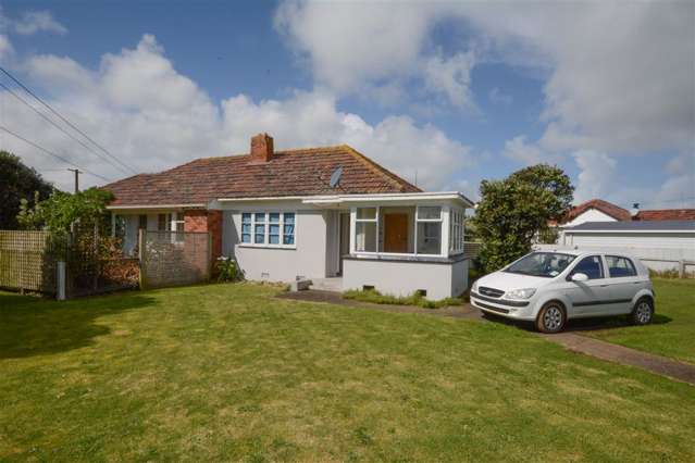 30 Egmont Street Patea_1