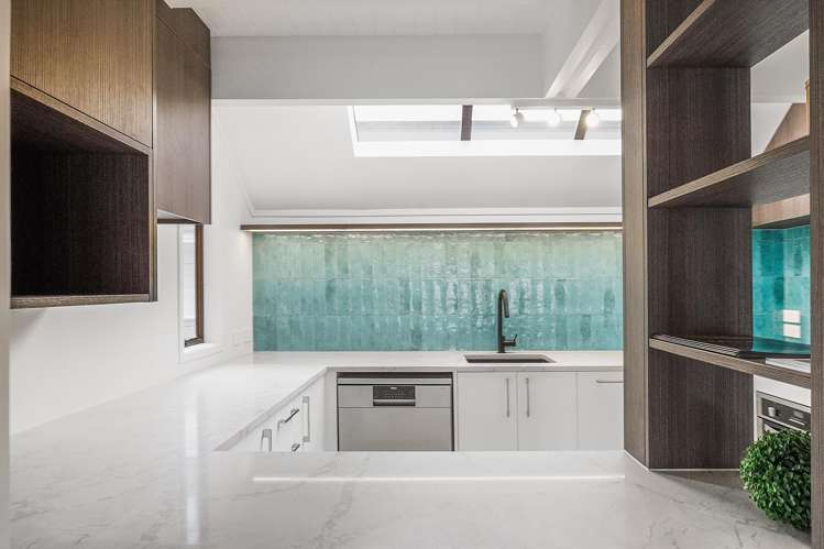 33 Queens Parade Devonport_16