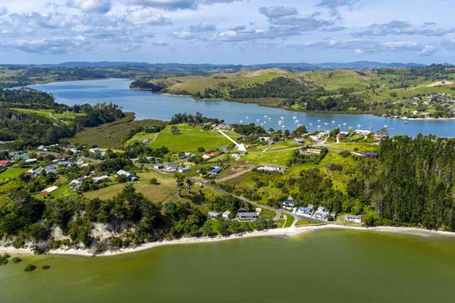 6 Emay Crescent Pahi_3