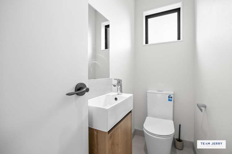 60 Wallace Road Hobsonville_8