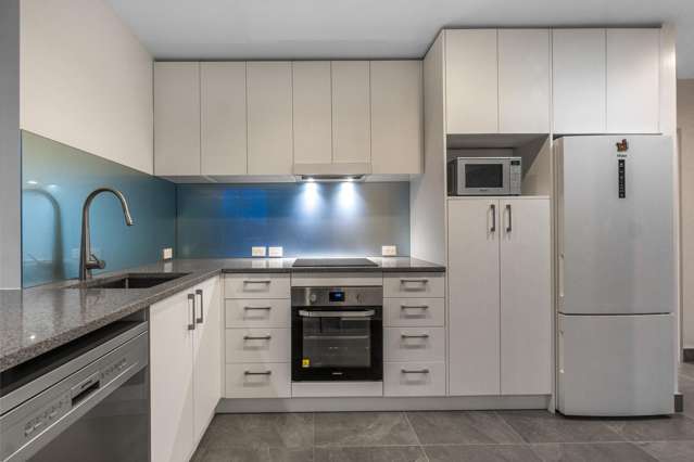 2F/38 James Cook Crescent Remuera_4