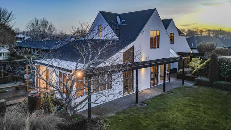 49b Regency Crescent Redwood_36