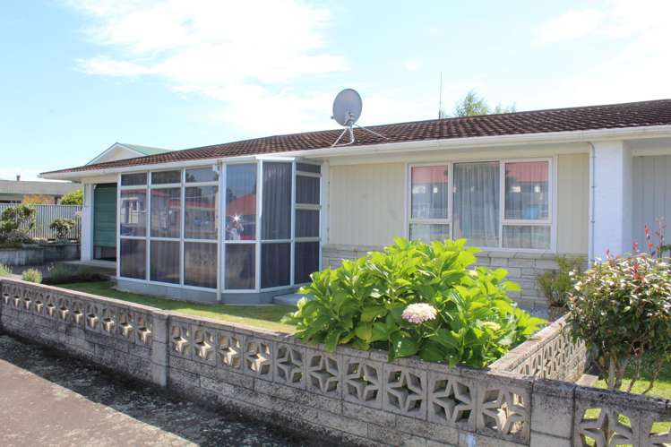 6a Stairs Street Dannevirke_15