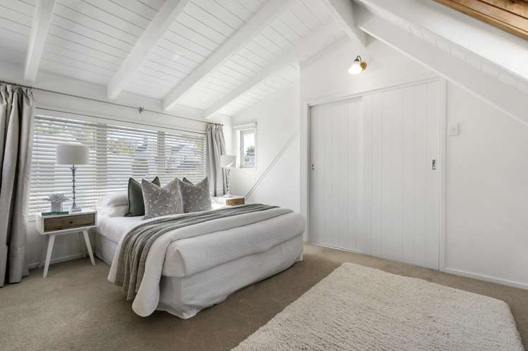 27 Hastings Parade Devonport_11