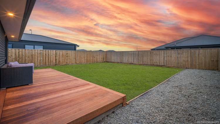 20 Stackwood Avenue Woodend_15