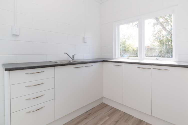 34 Hellyers Street Birkdale_12