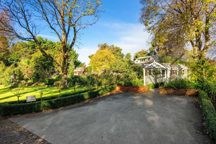 28 Bothams Bend Road Spring Creek_26