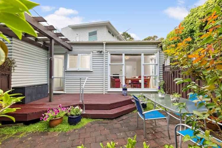 37C Roberta Avenue_5
