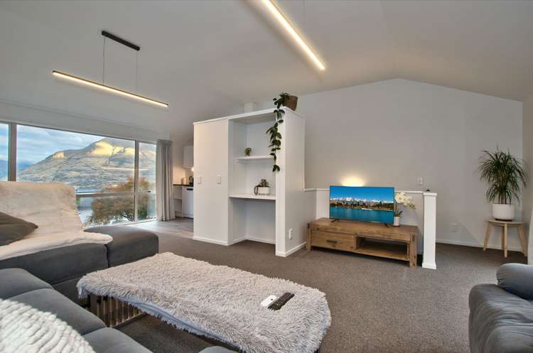 46B Wynyard Crescent Fernhill_8