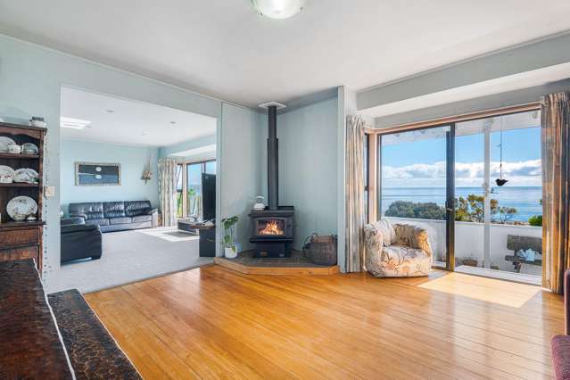 42 Beach Road, Collingwood Golden Bay_2